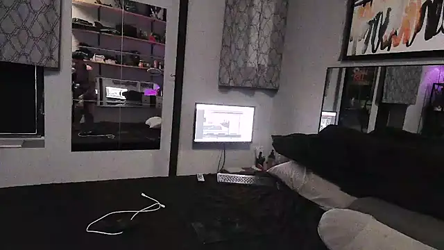 Girthywhereitmatters live sex cam