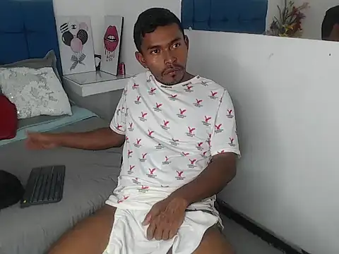 Adam_Morgan2's cam snapshot