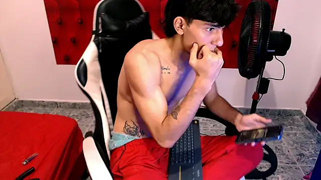 Bryant_Connor live sex cam