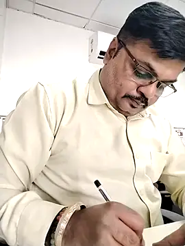 Desi_Lodo_Gujju_Boy's cam snapshot