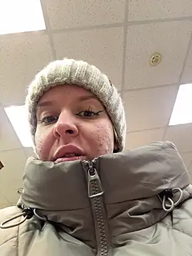 LikaCat live sex cam