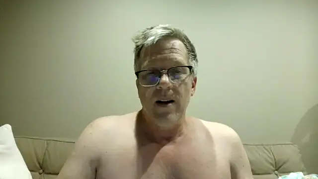 PetTwo's cam snapshot