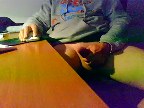 oldaussie13's cam snapshot