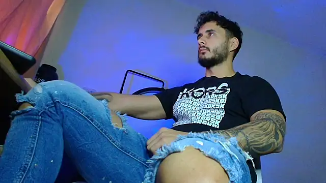 XanderCage99's cam snapshot