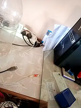 daddy_lip's cam snapshot