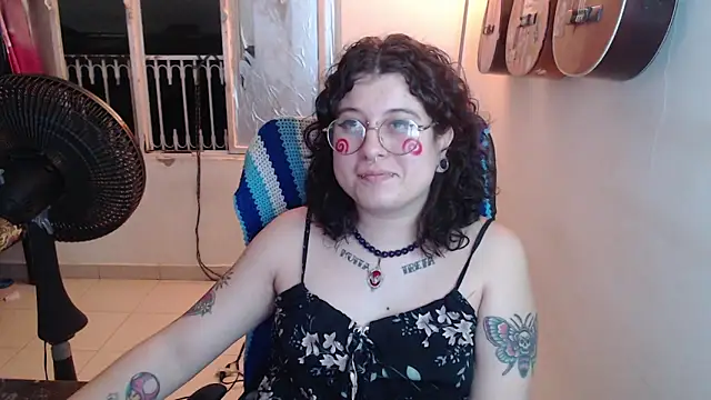 Smoke_trip_Alicia live sex cam