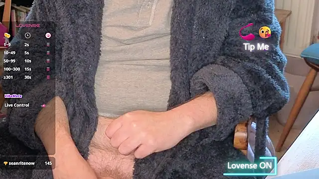 Adamdaddybear live sex cam