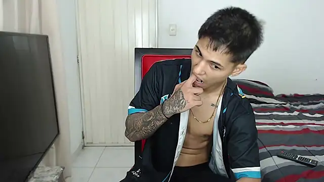 Alex_mojica's cam snapshot