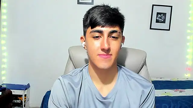 babymaik live sex cam