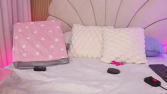 mssburbuja live sex cam