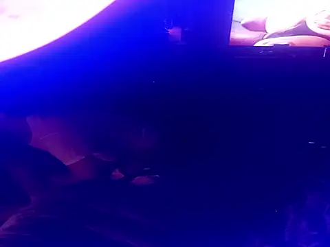 j_hollywood91's cam snapshot