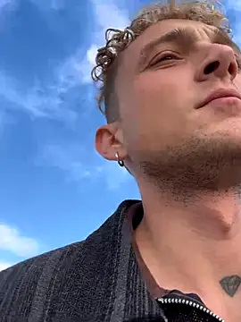 Turkishleo live sex cam