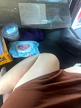 May-Squirt live sex cam