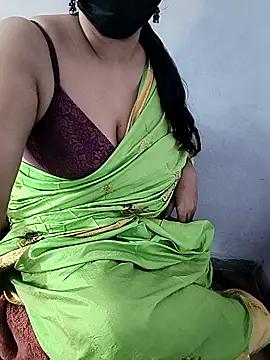 sangeetha4bide live sex cam