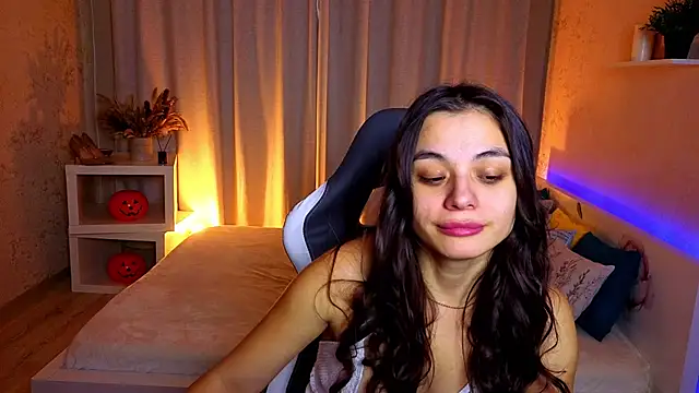 Leila_Hefner live sex cam