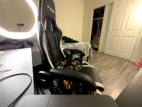 foxy_ana13 live sex cam