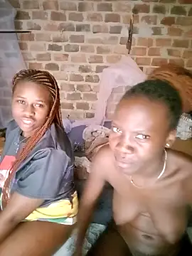 Black_juicy24 live sex cam