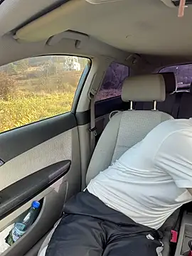 Pablo_Hornyguy95 live sex cam