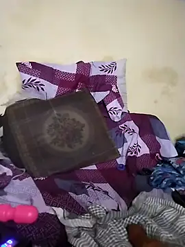 Hotcherryyyy live sex cam