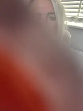 MakemeMillie1 live sex cam