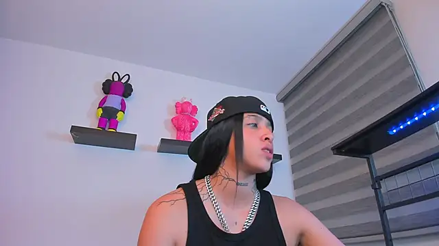 Gangster_Girl live sex cam