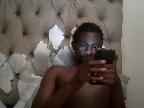 Tyrod30's cam snapshot