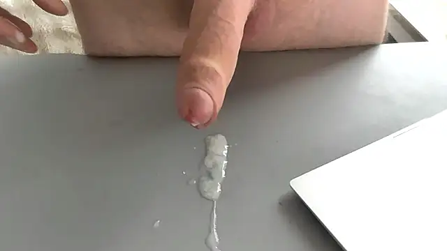 sperma_tributes's cam snapshot