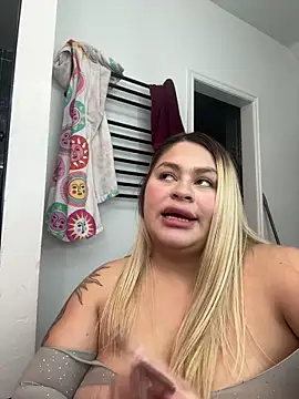 SEXXIBLONDIEE live sex cam