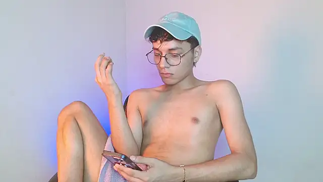 andrew_dann's cam snapshot