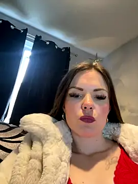 SexyLoLoUK live sex cam