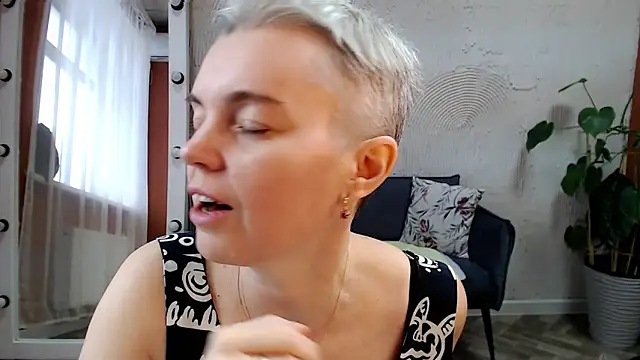 Cutie_Erikaa1 live sex cam