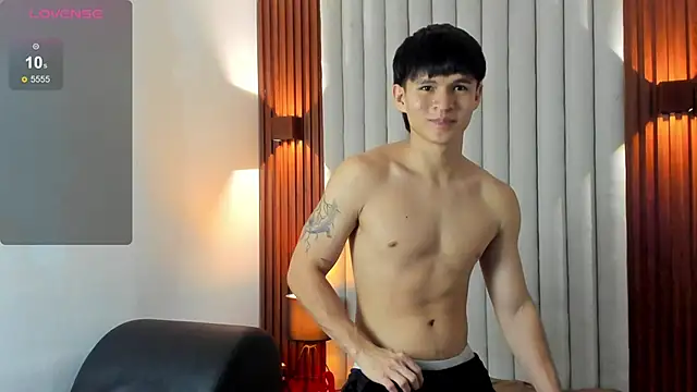 Ryo_kush live sex cam