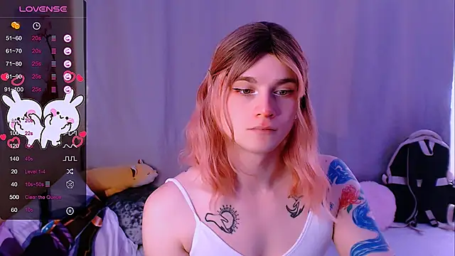 Alice_Hells live sex cam