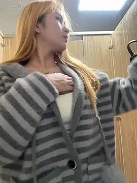 yuki_june live sex cam