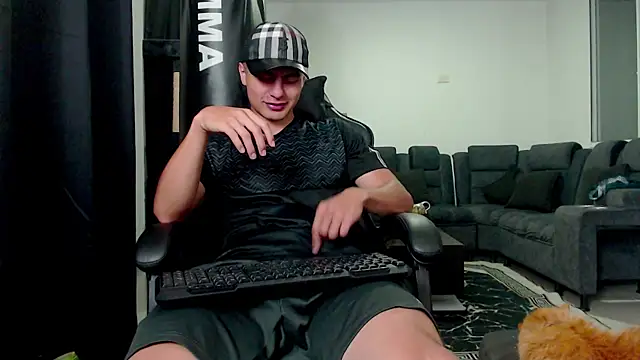 Stiven_CL's Stripchat show and profile