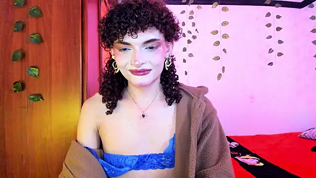 lucianromero live sex cam