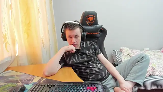 iliaskrislove's cam snapshot