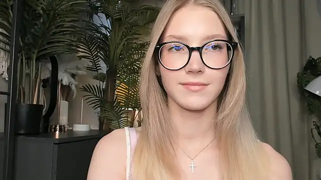 ChinBonnell live sex cam