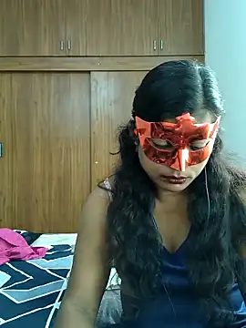 your_chandni04 live sex cam
