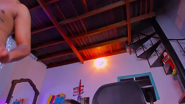 CuteRomi live sex cam