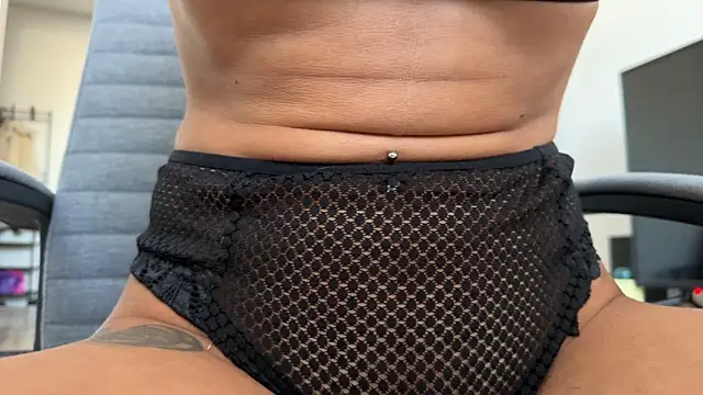 AnneBall live sex cam