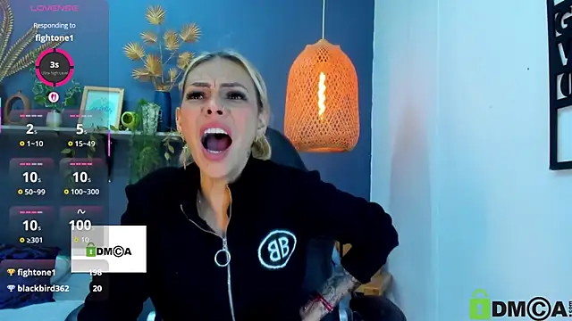 yessila_parker live sex cam