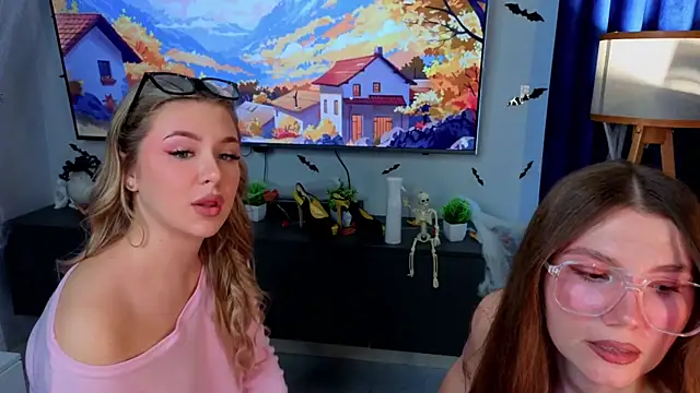 MelitaMoote live sex cam