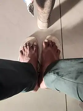 INTERNATIONAL0001's cam snapshot