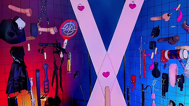 MrEbonybdsm live sex cam