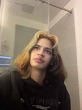 sukulaurens live sex cam