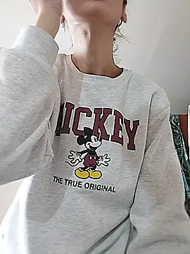 SheTheDeeevil live sex cam