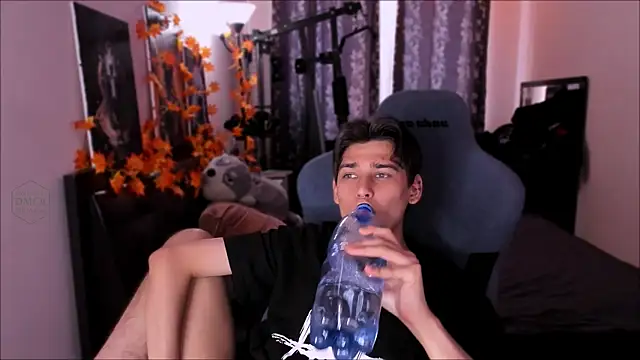 Foxicfu live sex cam