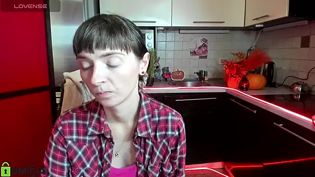 TayanaJons live sex cam