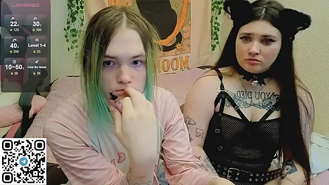 _Sweetie_Kitty_ live sex cam
